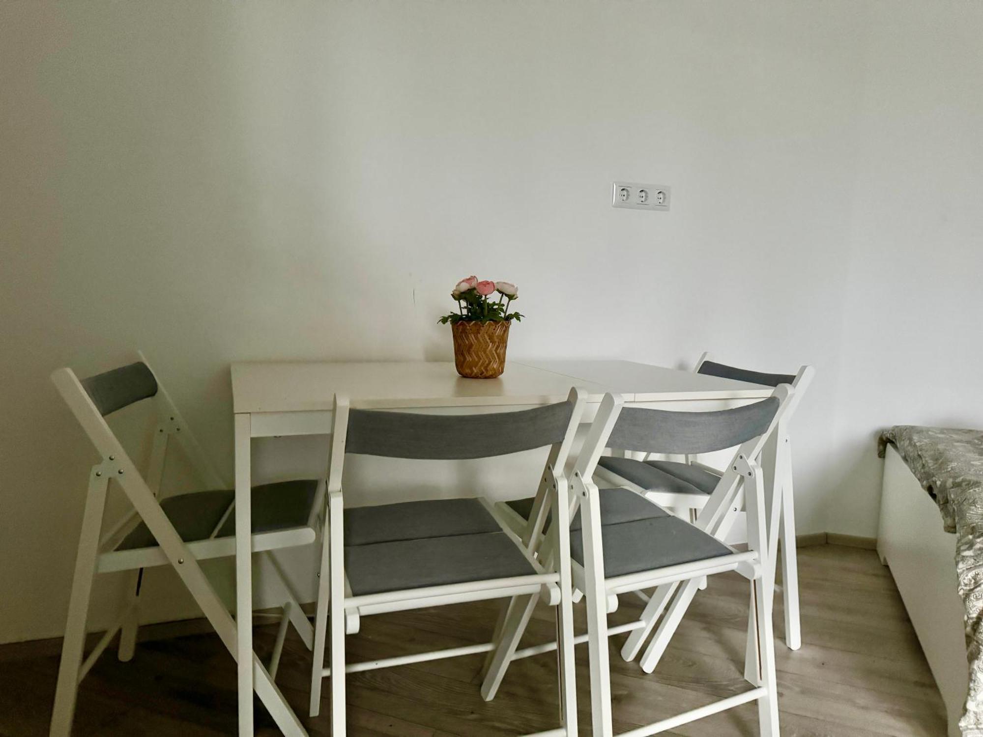 וינה Stylish Schonbrunn Apartments - Free Underground Parking מראה חיצוני תמונה