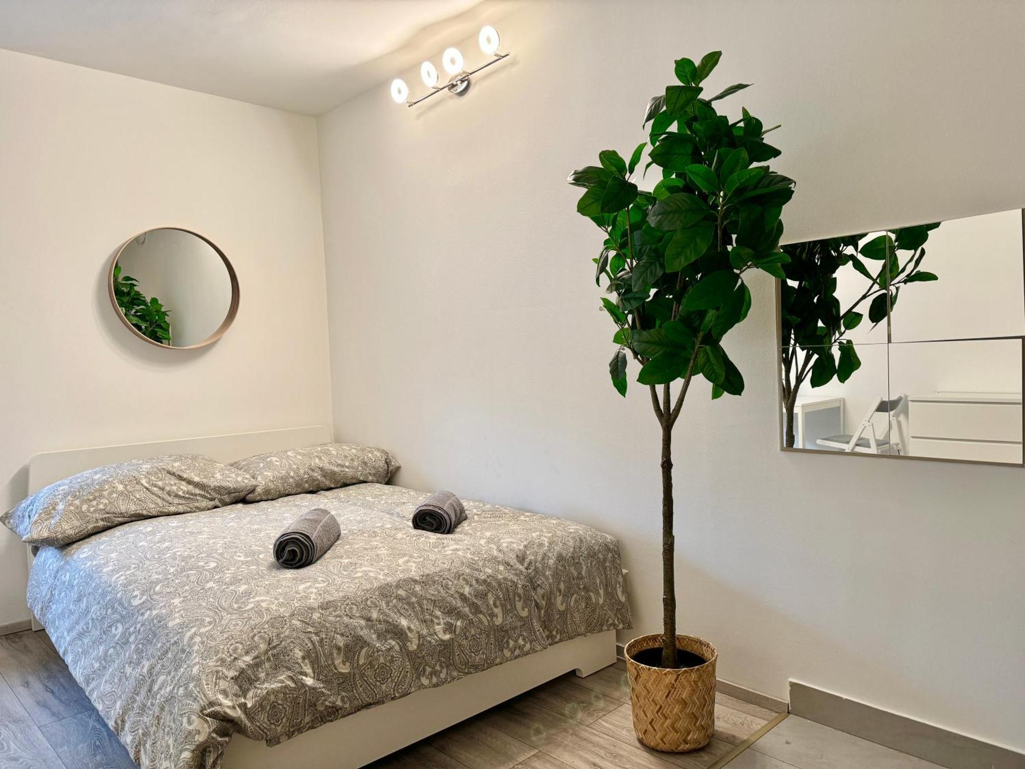 וינה Stylish Schonbrunn Apartments - Free Underground Parking מראה חיצוני תמונה